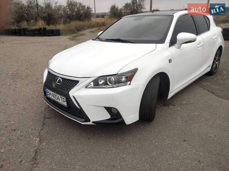 Хэтчбек Lexus CT 2015 в Одессе