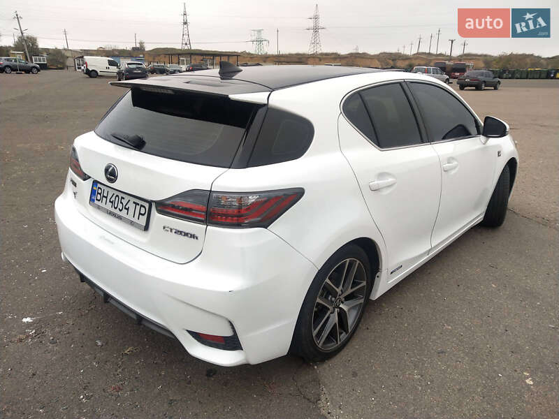 Хэтчбек Lexus CT 2015 в Одессе
