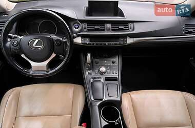 Хэтчбек Lexus CT 2014 в Киеве