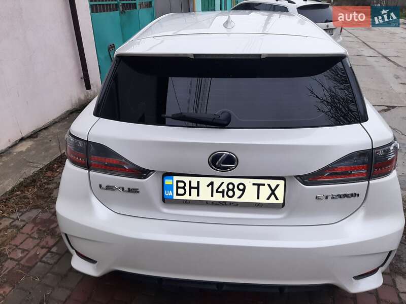 Хэтчбек Lexus CT 2015 в Одессе