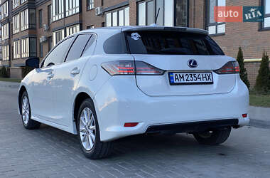 Хэтчбек Lexus CT 2011 в Житомире