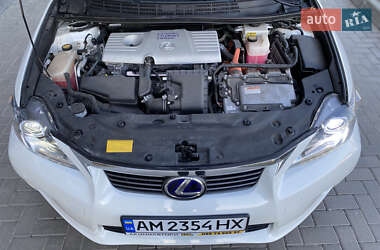 Хэтчбек Lexus CT 2011 в Житомире