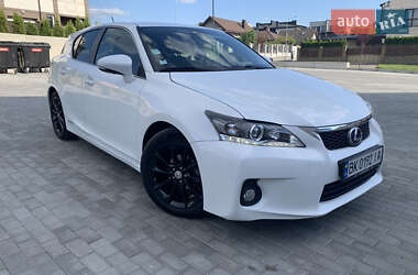 Хэтчбек Lexus CT 2011 в Ровно