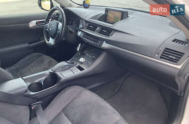 Хэтчбек Lexus CT 2011 в Ровно