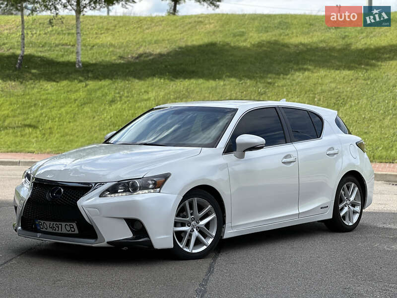 Хетчбек Lexus CT 2015 в Києві