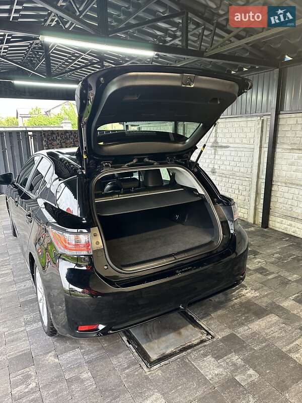 Хетчбек Lexus CT 2011 в Броварах фото 24 Хетчбек Lexus CT 2011 в Броварах