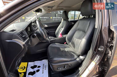 Хетчбек Lexus CT 2012 в 