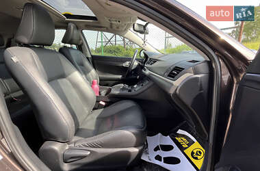 Хетчбек Lexus CT 2012 в 