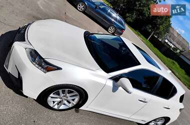 Хэтчбек Lexus CT 2016 в 