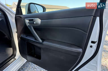Хетчбек Lexus CT 2015 в 