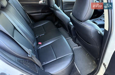 Хетчбек Lexus CT 2015 в 