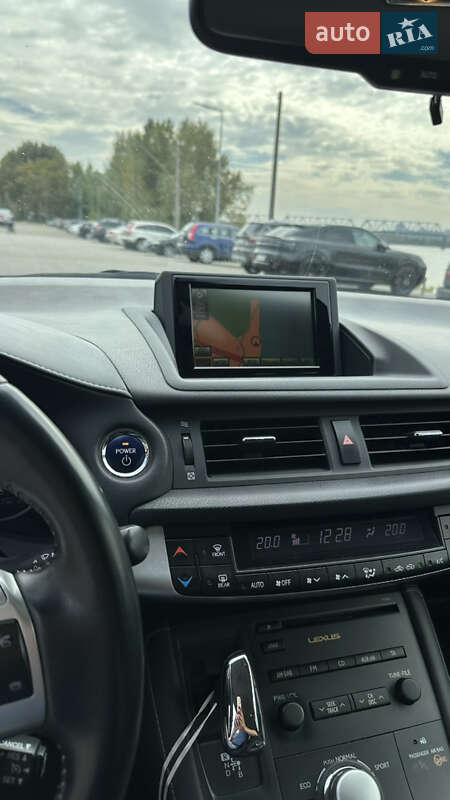 Хэтчбек Lexus CT 2011 в Киеве фото 12 Хэтчбек Lexus CT 2011 в Киеве