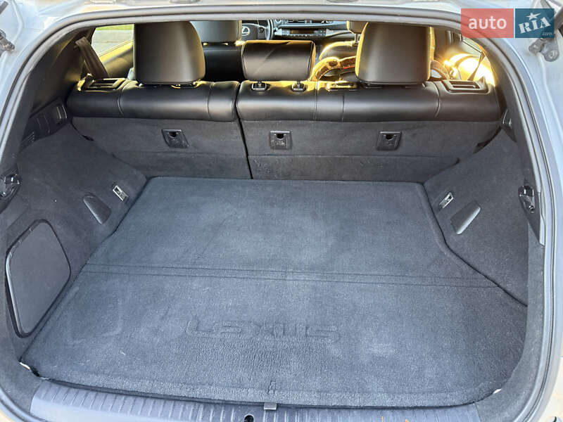 Хэтчбек Lexus CT 2015 в Львове