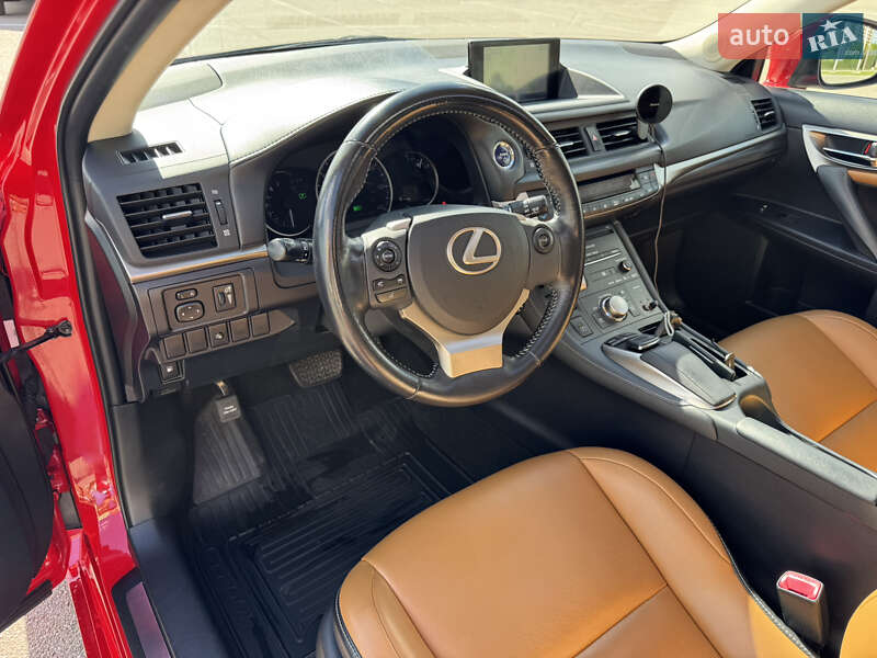 Хетчбек Lexus CT 2015 в Києві
