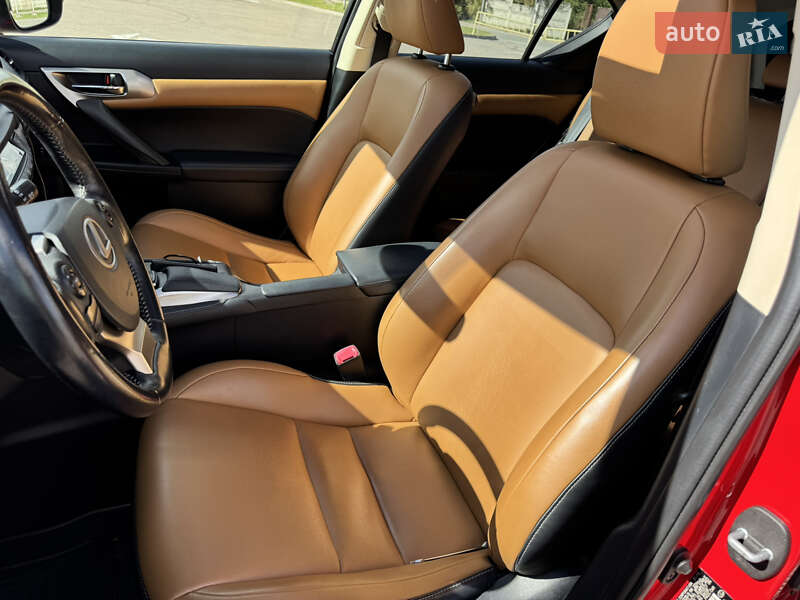 Хетчбек Lexus CT 2015 в Києві