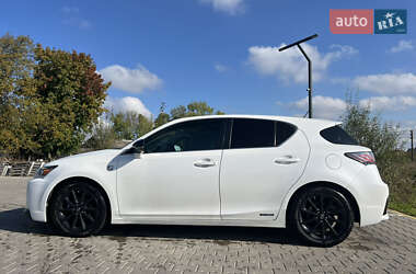 Хэтчбек Lexus CT 2012 в Радехове