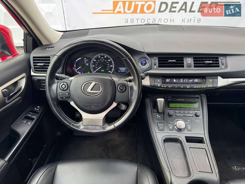 Хэтчбек Lexus CT 2017 в Киеве