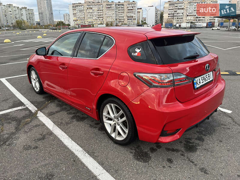 Хэтчбек Lexus CT 2014 в Киеве фото 4 Хэтчбек Lexus CT 2014 в Киеве