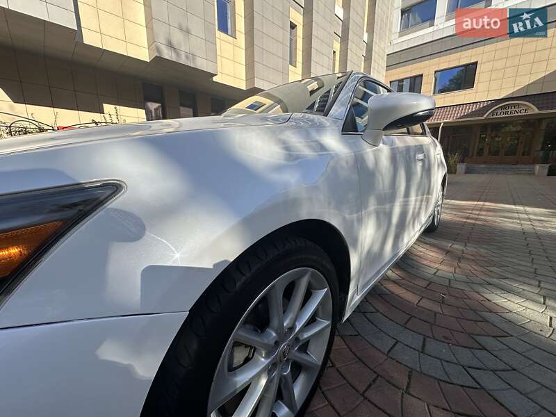 Хэтчбек Lexus CT 2013 в Одессе фото 7 Хэтчбек Lexus CT 2013 в Одессе