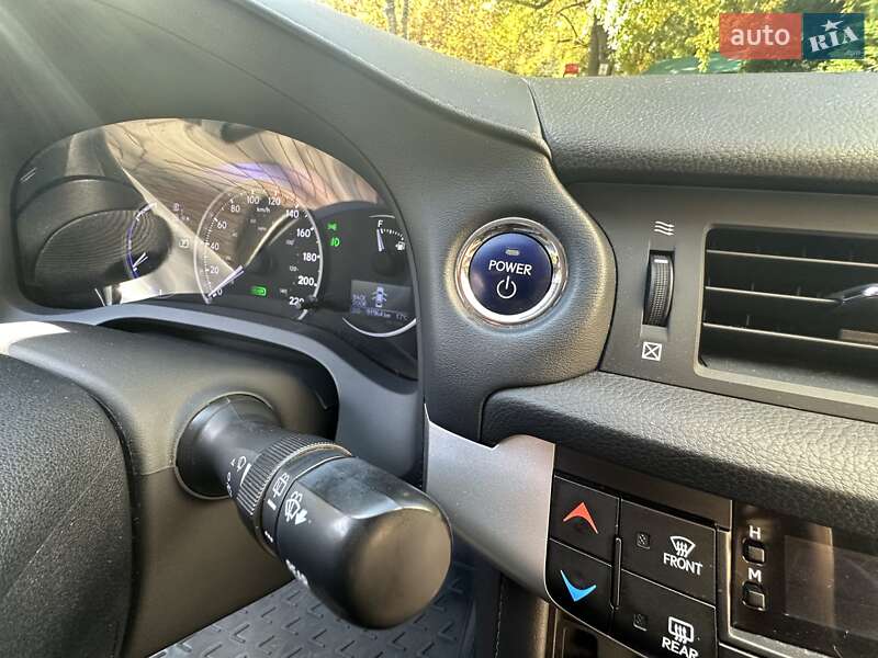 Хэтчбек Lexus CT 2013 в Одессе фото 34 Хэтчбек Lexus CT 2013 в Одессе