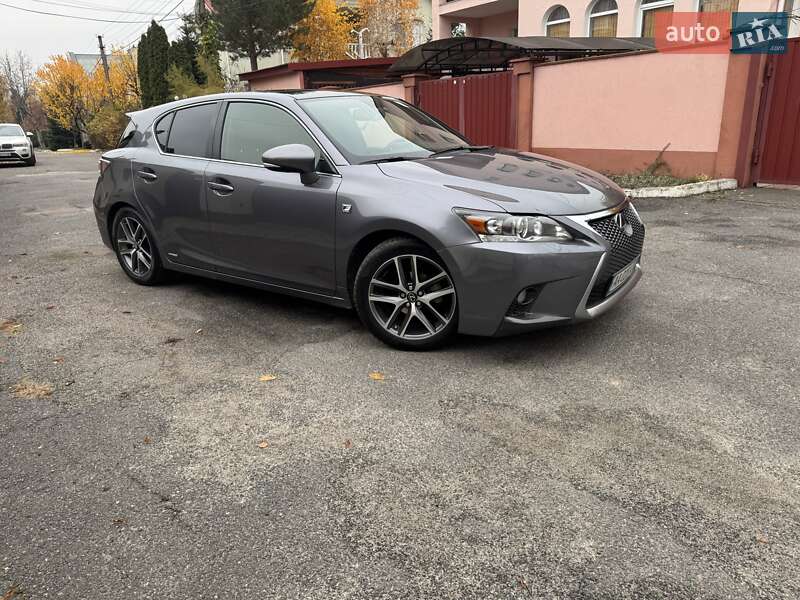 Хетчбек Lexus CT 2015 в Києві