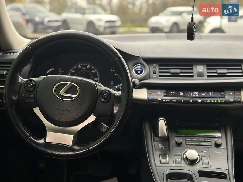 Хэтчбек Lexus CT 2016 в Одессе