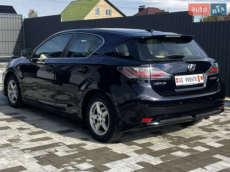 Хетчбек Lexus CT 2011 в Луцьку