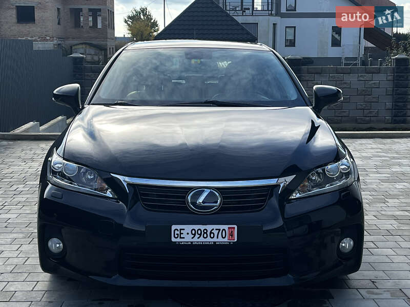 Хетчбек Lexus CT 2011 в Луцьку