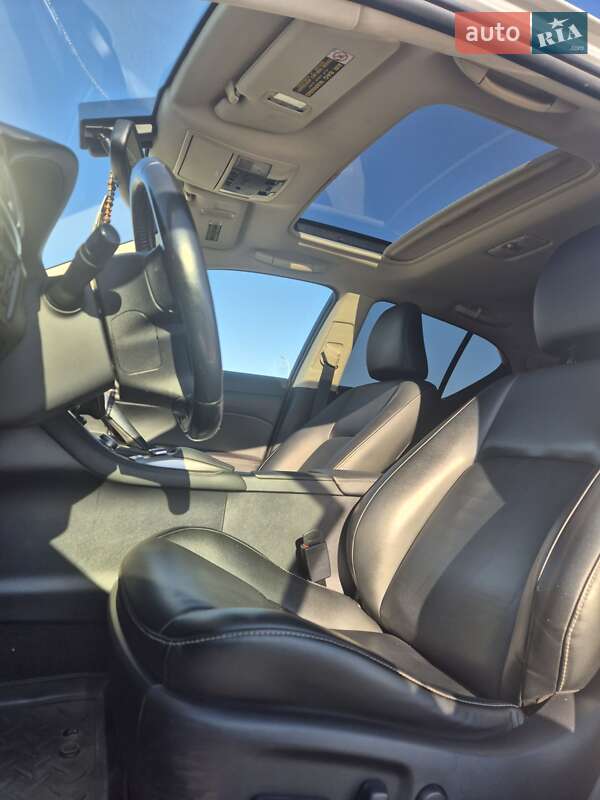 Хэтчбек Lexus CT 2015 в Киеве