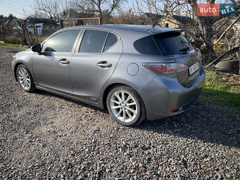 Хэтчбек Lexus CT 2013 в Николаеве