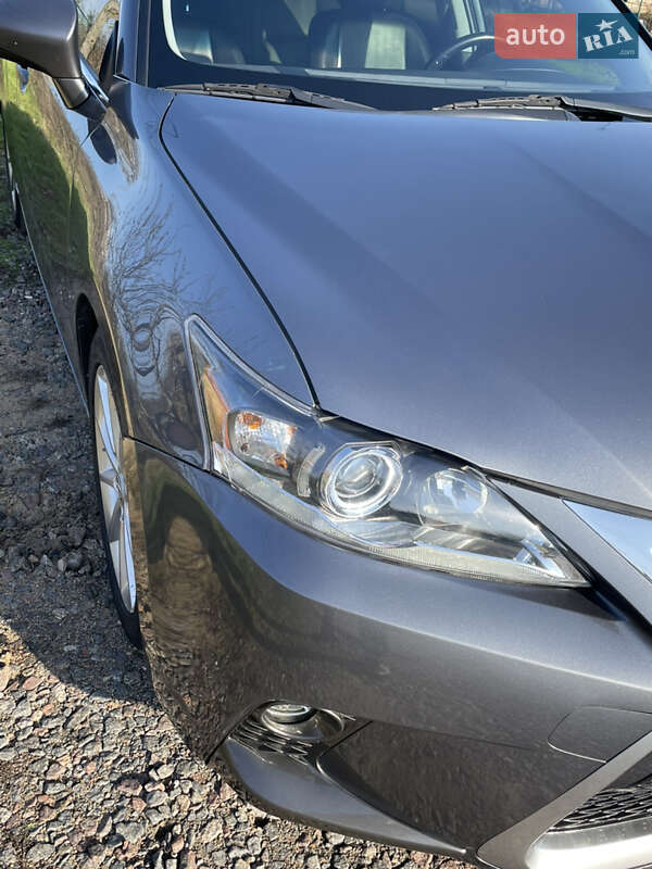 Хэтчбек Lexus CT 2013 в Николаеве