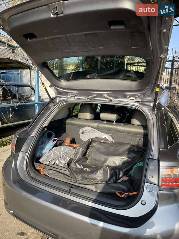 Хэтчбек Lexus CT 2013 в Николаеве