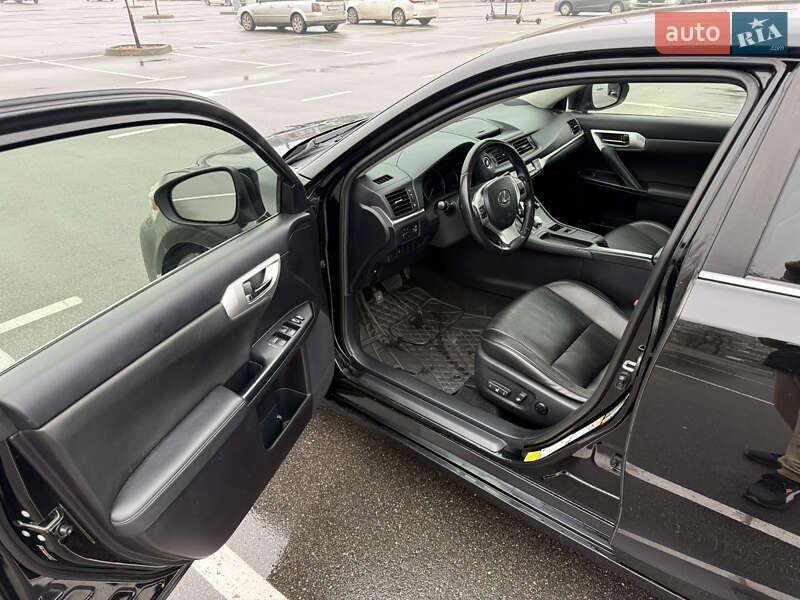 Хетчбек Lexus CT 2011 в Києві фото 9 Хетчбек Lexus CT 2011 в Києві