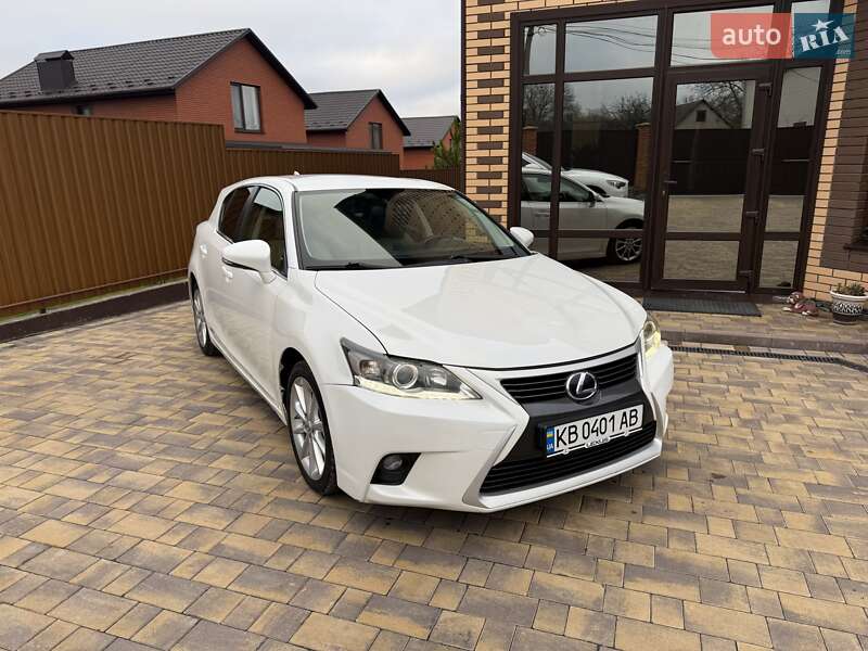 Lexus CT 2014