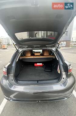 Хэтчбек Lexus CT 2013 в Киеве
