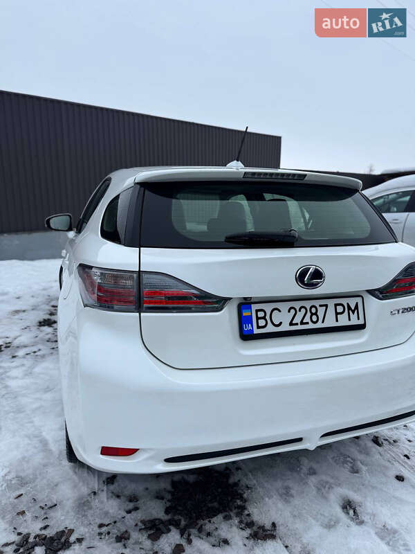Хетчбек Lexus CT 2013 в Львові
