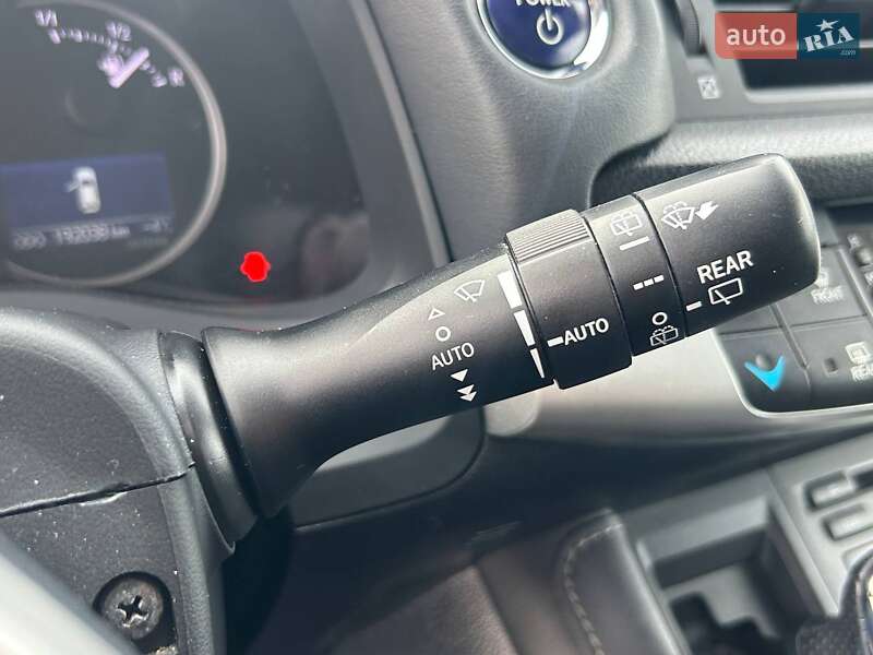 Хэтчбек Lexus CT 2011 в Одессе