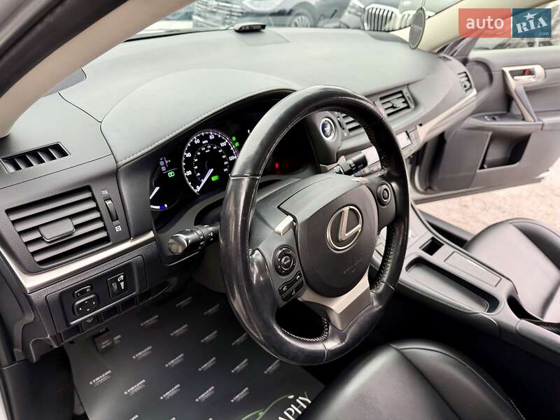 Хетчбек Lexus CT 2016 в Києві