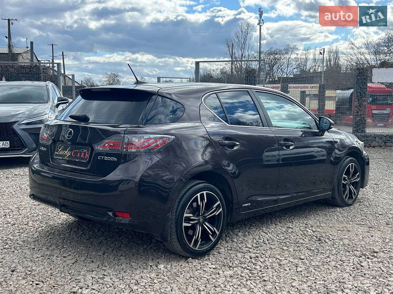 Хэтчбек Lexus CT 2011 в Одессе