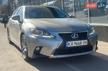 Хэтчбек Lexus CT 2017 в Киеве
