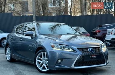 Хэтчбек Lexus CT 2017 в Киеве