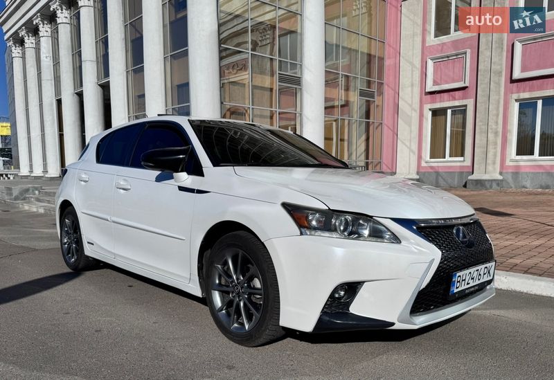 Хэтчбек Lexus CT 2011 в Одессе