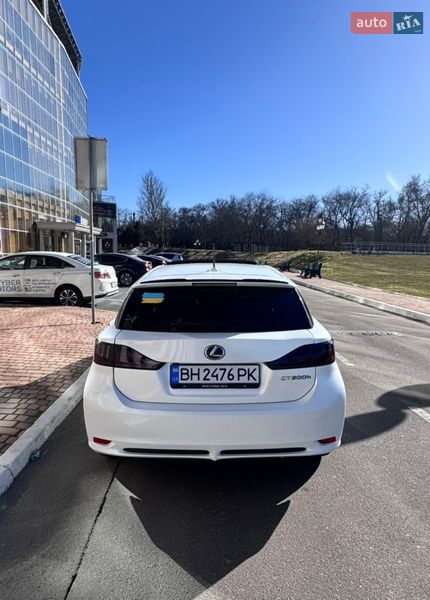 Хэтчбек Lexus CT 2011 в Одессе