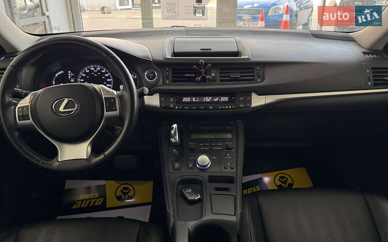 Хэтчбек Lexus CT 2012 в Шептицькому