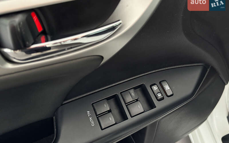 Хэтчбек Lexus CT 2012 в Шептицькому