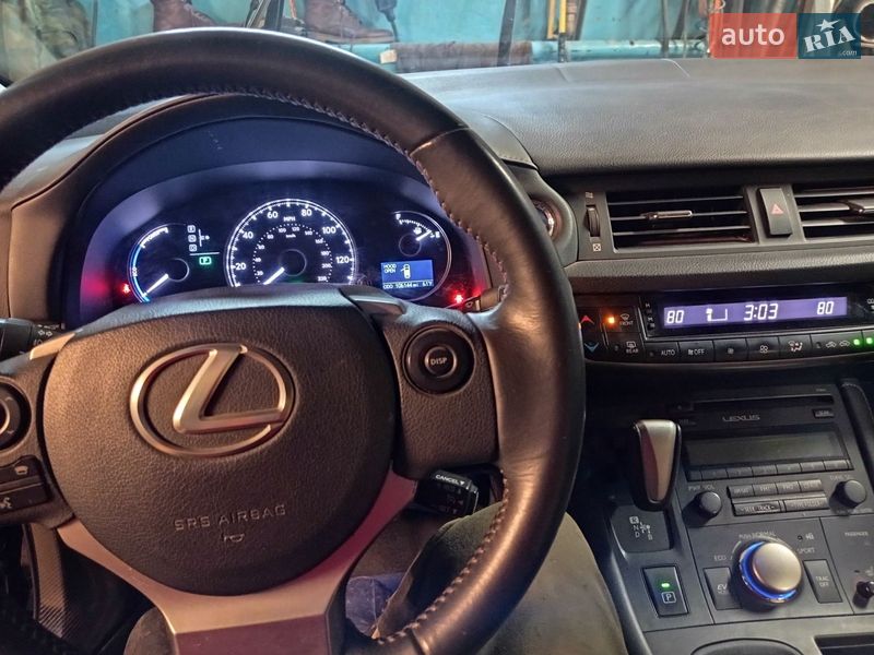 Хэтчбек Lexus CT 2013 в Чернигове