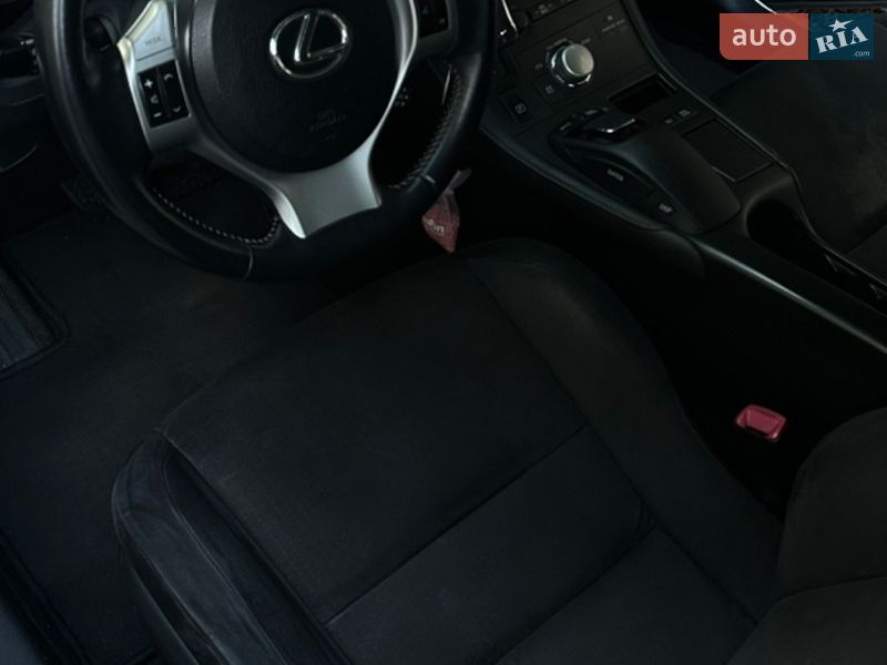 Хэтчбек Lexus CT 2011 в Киеве фото 10 Хэтчбек Lexus CT 2011 в Киеве