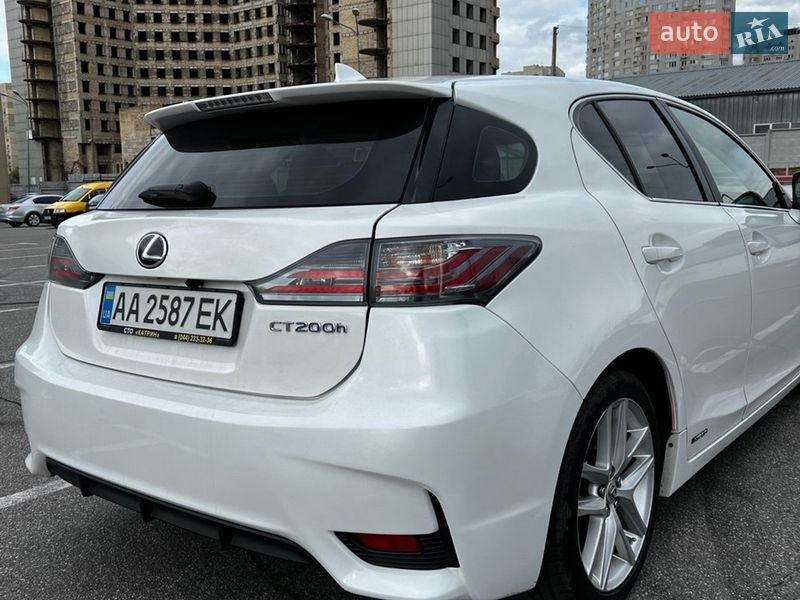 Хэтчбек Lexus CT 2014 в Киеве фото 5 Хэтчбек Lexus CT 2014 в Киеве
