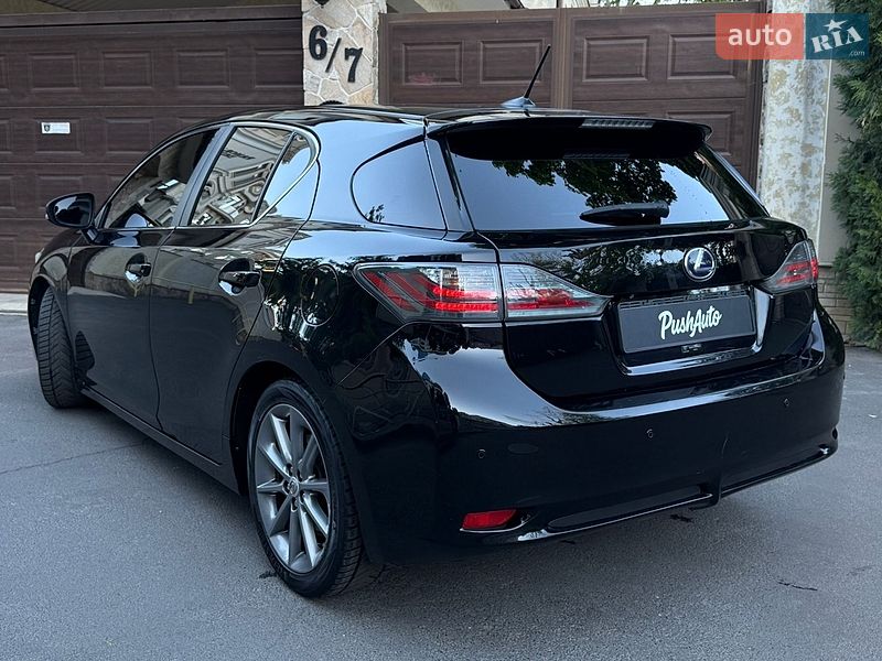 Хэтчбек Lexus CT 2011 в Одессе