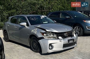 Хетчбек Lexus CT 2012 в Чернівцях
